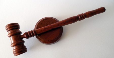 İnternette Paylaşılan Yanıltıcı Bilgilerin Hukuki Yaptırımları