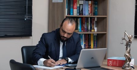 Ortaklık Devri Nedir? - Ticaret Hukukunda Süreç