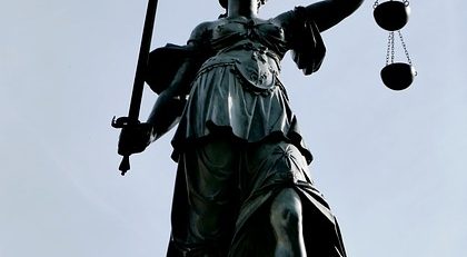 Ticaret Hukukunda Şirket Birleşmeleri Nedir?