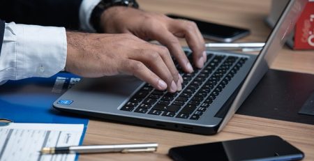 Ticaret Hukukunda Şirket Devrinde Yasal Süreç Nedir?